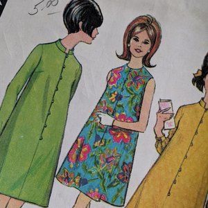 Vintage McCall's 8761 Sewing Pattern